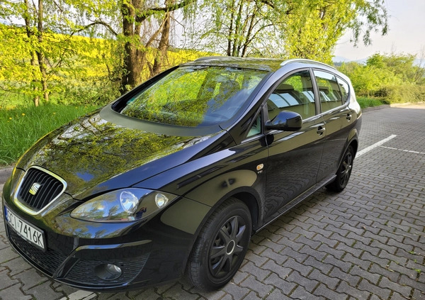 Seat Altea XL cena 28500 przebieg: 99800, rok produkcji 2011 z Cieszyn małe 326